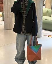 Loewe Medium Puzzle Fold Tote in Nappa Calfskin Caramel/Bright Green - 31x24.5x15cm - 3