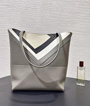 Loewe Medium Puzzle Fold Tote in Nappa Calfskin Grey/Light Ghost - 31x24.5x15cm - 1