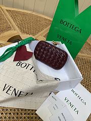 Bottega Veneta Knot Minaudiere Clutch Burgundy - 19x11.5x5cm - 1