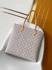 LV Travels With Grace Coddington Carry It Meowgram Cotton Canvas M15128 - 37x37x2cm - 2