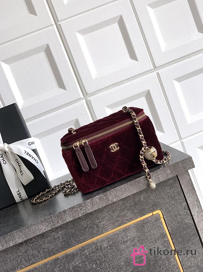 Chanel Small Vanity with Chain Velvet Strass & Gold Tone Metal Burgundy - 17x8x9.5cm - 1