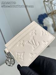 LV Charms Card Holder Beige - 10.2x7.3x0.3cm - 5