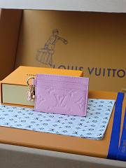 LV Charms Card Holder Pink - 10.2x7.3x0.3cm - 1