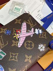 LV Zippy Wallet Monogram Snowy Pearl M26256 - 19.5x10.5x2.5cm - 6