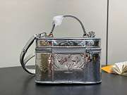 LV Ski Vanity Chain Pouch Silver Monogram Embossed Canvas M26097 - 19x11.5x6.5cm - 5