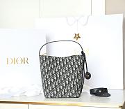 Small Diorstar Bucket Bag Blue Dior Oblique Jacquard - 24x24x15cn - 1