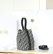 Small Diorstar Bucket Bag Blue Dior Oblique Jacquard - 24x24x15cn - 5