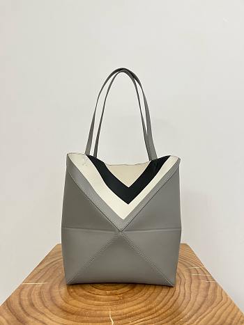 Loewe Medium Puzzle Fold Tote in Nappa Calfskin Grey/Light Ghost - 31x24.5x15cm