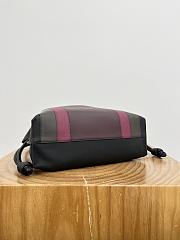 Loewe x Albers Medium Flamenco Clutch In Nappa Calfskin Black/Burgundy - 30x24.5x10.5cm - 3