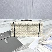 Small Dior Book Tote Lambskin Wool Unbleached Caning White - 26.5x22x14cm - 5
