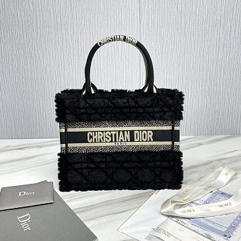 Small Dior Book Tote Lambskin Wool Unbleached Caning Black - 26.5x22x14cm