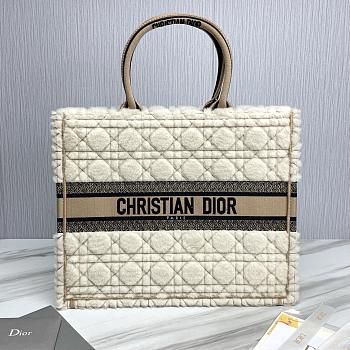 Large Dior Book Tote Lambskin Wool Unbleached Caning Beige - 42x35x18.5cm