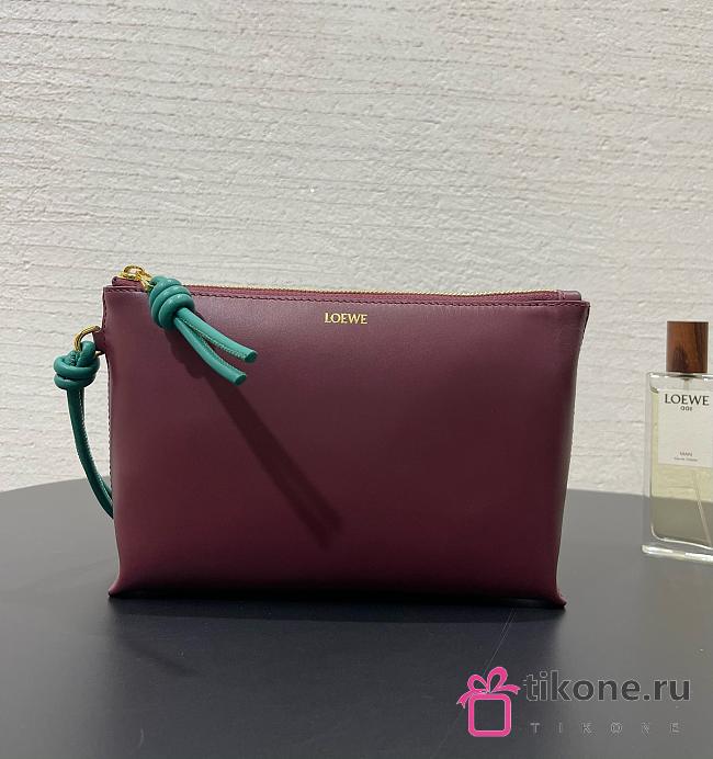 Loewe Knot T Pouch In Shiny Nappa Calfskin Burgundy - 22.5x5.5x15.5cm - 1
