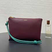 Loewe Knot T Pouch In Shiny Nappa Calfskin Burgundy - 22.5x5.5x15.5cm - 4