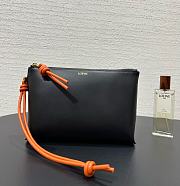 Loewe Knot T Pouch In Shiny Nappa Calfskin Black - 22.5x5.5x15.5cm - 2