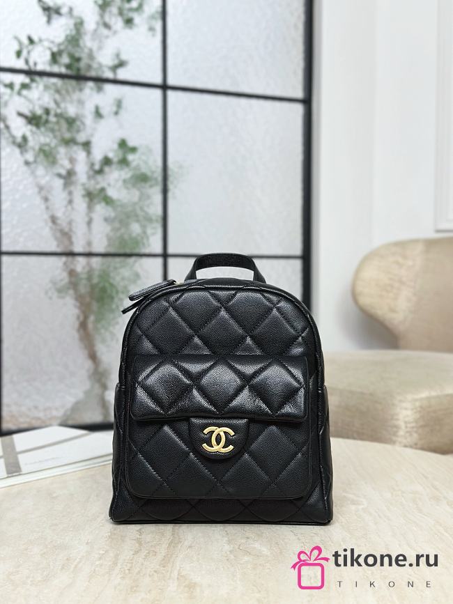 Chanel Backpack Grained Calfskin & Gold-Tone Metal Black - 22x22.5x8.5cm - 1