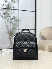 Chanel Backpack Grained Calfskin & Gold-Tone Metal Black - 22x22.5x8.5cm - 2