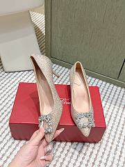Roger Vivier Efflorescence Pums in Crystal Beige 6.5cm - 3