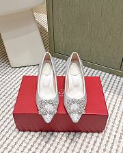 Roger Vivier Efflorescence Pums in Crystal White 6.5cm - 6