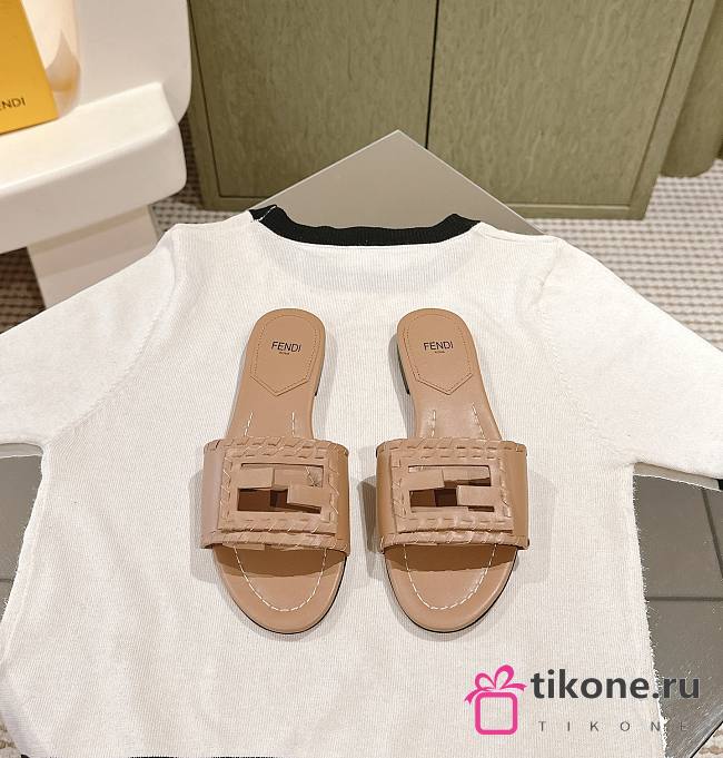 Baguette Beige Leather Slides - 1