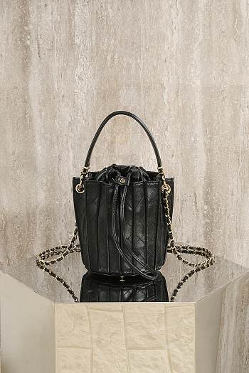 Chanel Small Bucket Bag Lambskin Gold Tone Metal Black - 15.2x14x14cm
