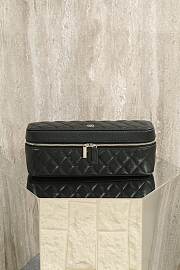 Chanel Zip Around Jewelry Case Quilted Caviar Mini Black - 26x10x7cm - 1