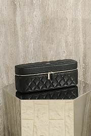 Chanel Zip Around Jewelry Case Quilted Caviar Mini Black - 26x10x7cm - 5