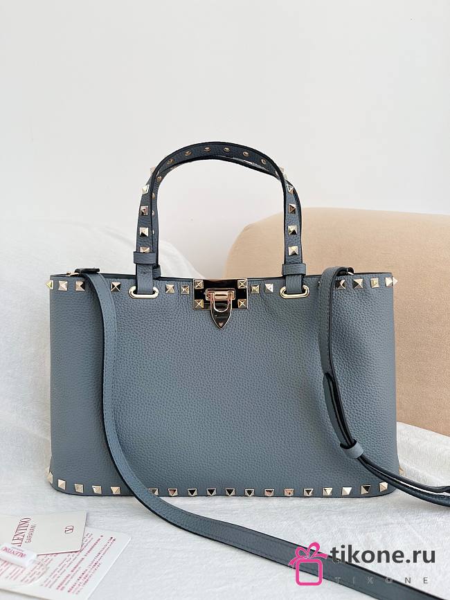 VLTN Rockstud Small Shopping Bag In Grainy Calfskin Blue - 32x29x7cm - 1