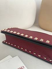 VLTN Rockstud Wallet With Chain In Grainy Calfskin Red - 21x10.5x4cm - 6