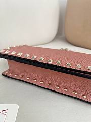 VLTN Rockstud Wallet With Chain In Grainy Calfskin Pink - 21x10.5x4cm - 6