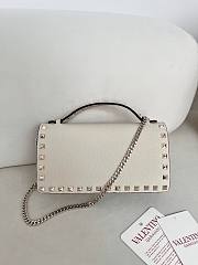 VLTN Rockstud Wallet With Chain In Grainy Calfskin White - 21x10.5x4cm - 2
