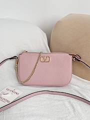 VLTN Mini Vlogo Signature Crossbody Bag In Grainy Calfskin Pink - 21.5x13x3cm - 1