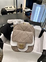 Chanel Small Bowling Bag Suede & Gold Metal Gray - 24x15.5x11.5cm - 6