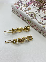Lucky Dior Set of Barrettes Gold-Finish Metal and White  - 3