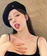 Chanel Velvet Beret Black - 5