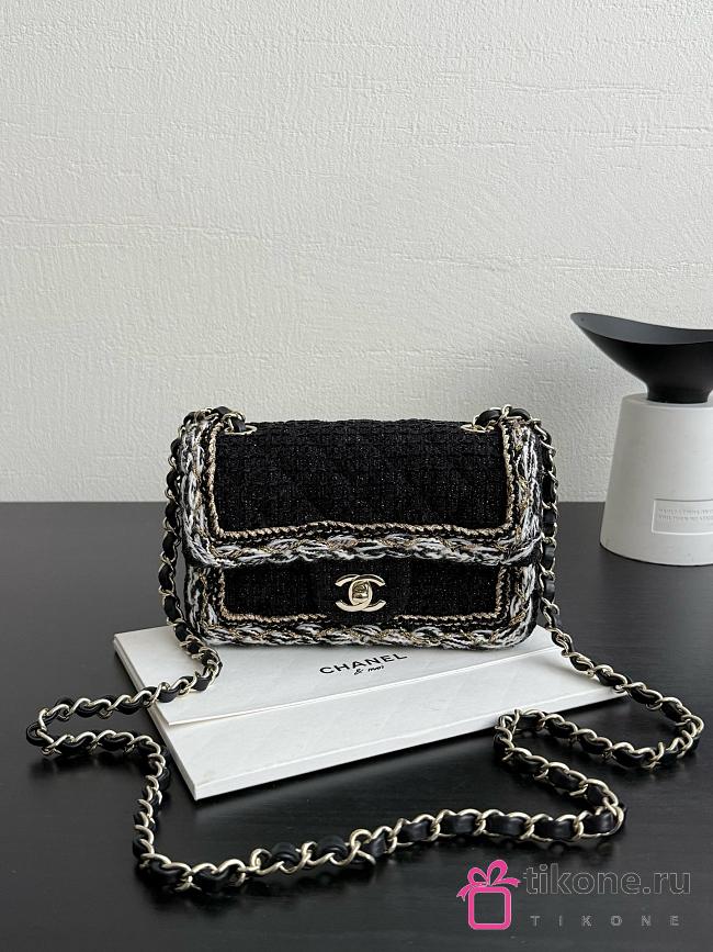 Chanel Small Classic Handbag Cotton Tweed & Gold Tone Metal  Black - 23x14.5x6cm - 1