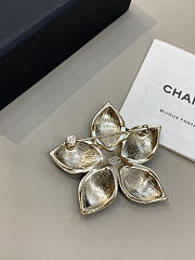 Chanel Flower Brooch Black and Rhinestones - 4