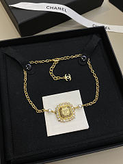 Chanel Choker Metal Glass Pearls & Diamantés Gold Pearly White & Crystal - 2