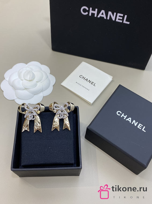 Chanel Stud Earrings Metal & Strass Silver Gold & Crystal - 1