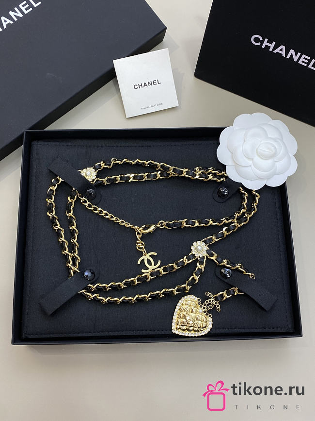 Chanel Diamond Heart Shaped Leather Chain Belt - 1