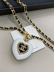 Chanel Chain Belt Metal Resin Calfskin & Strass Gold Pearly White Black & Crystal - 2