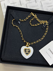 Chanel Necklace Metal Resin Calfskin & Strass Gold Pearly White Black & Crystal - 2
