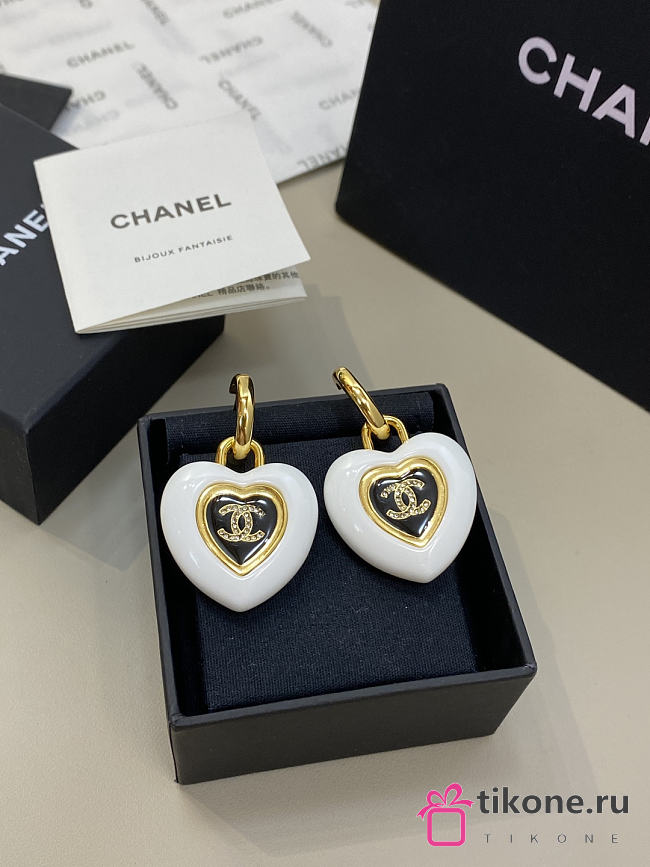 Chanel Earrings Metal Resin Calfskin & Strass Gold Pearly White Black & Crystal - 1