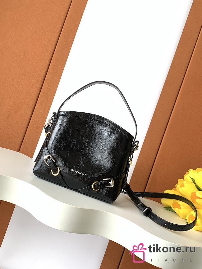 Givenchy Nano Voyou Bag In Crinkled Calfskin Black - 17x14x11cm - 1
