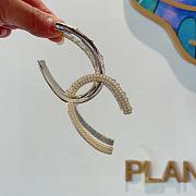 Chanel Hair Claw Clip Pearl and Diamond - 2