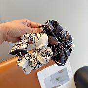 Hermes Silk Scrunchies Black/White  - 1