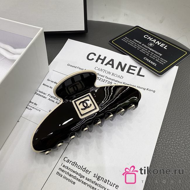 Chanel Claw Clip Black - 1