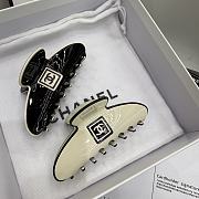 Chanel Claw Clip White - 6