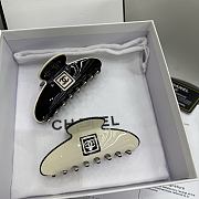 Chanel Claw Clip White - 3