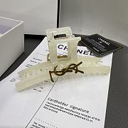 YSL Claw Clip White - 1
